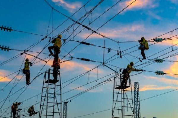 最新股票配资 央国企的降薪裁员, 从三十年前就开始了